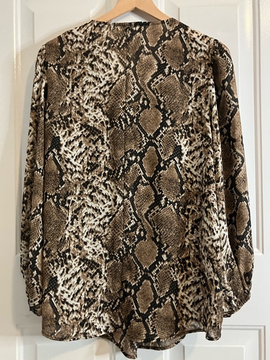 I Love - snakeskin print blouse - Picture 5 of 5